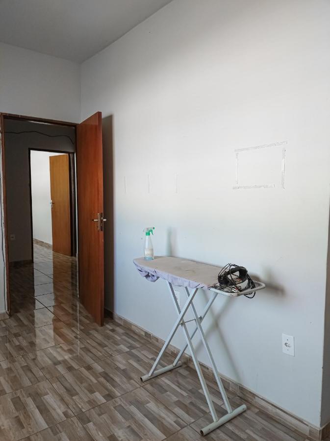 Hostel Network - Quartos Privativos Anápolis Buitenkant foto