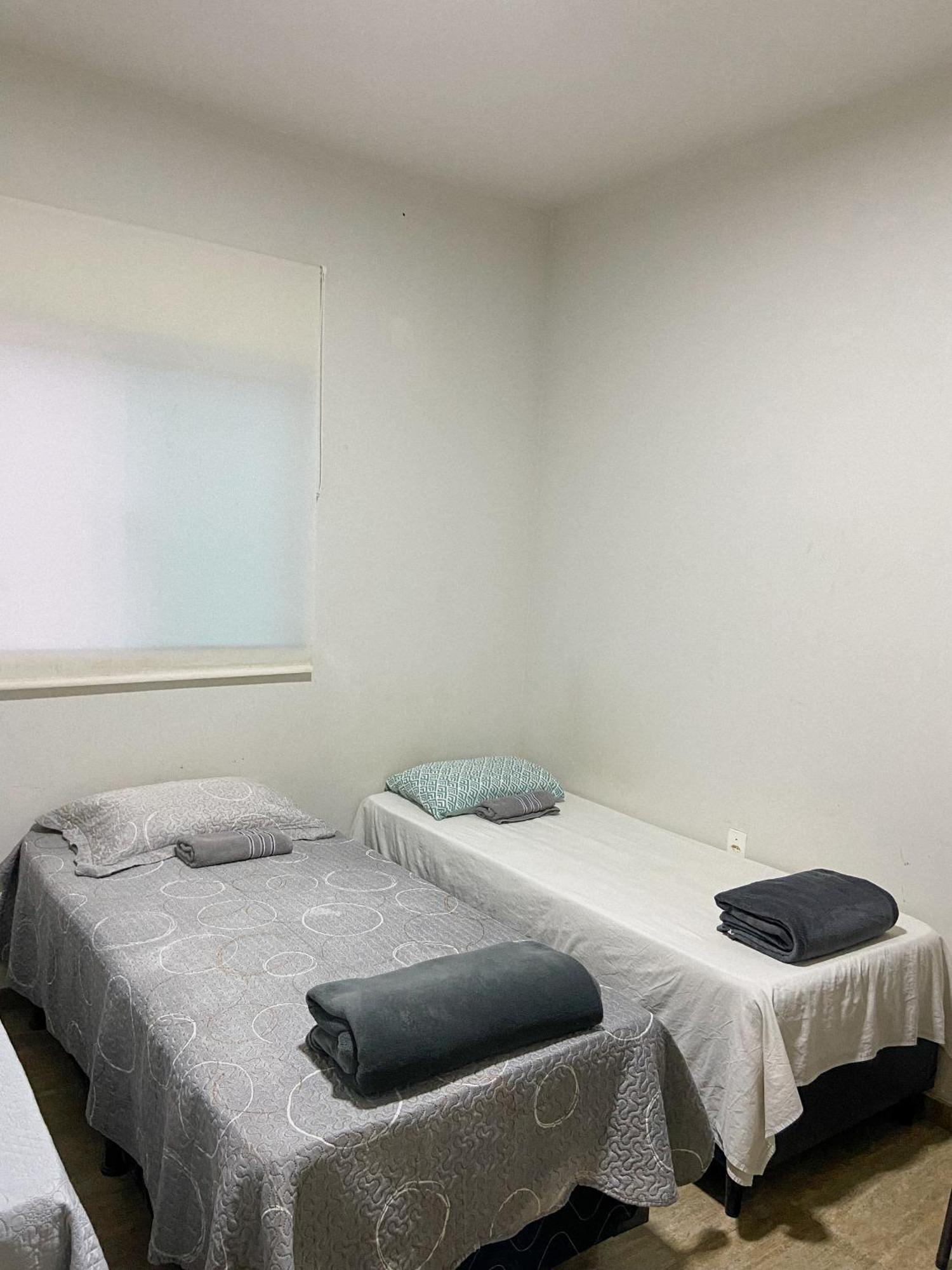 Hostel Network - Quartos Privativos Anápolis Buitenkant foto